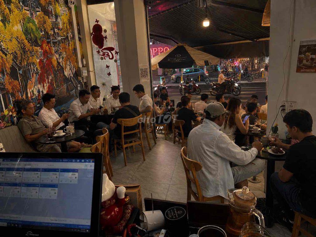 MẶT BẰNG GÓC 2 MẶT TIỀN PHẠM HÙNG CHIỀU TỐI ĐẾN SÁNG HÔM SAU