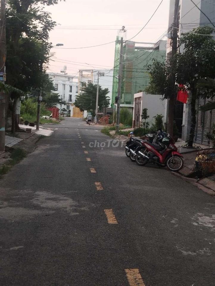 Đất nền dự án 