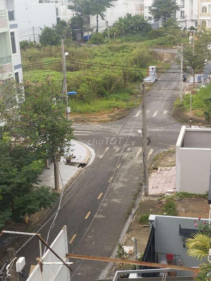 Đất nền dự án 