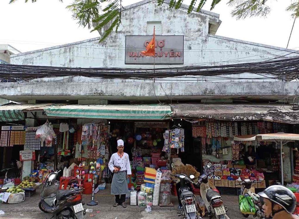 Bán Đất Q8