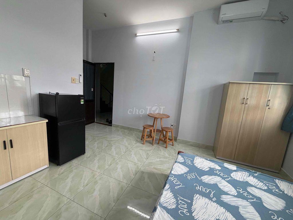 Phòng mới cách cầu chữ Y 800m Mặt tiền đường