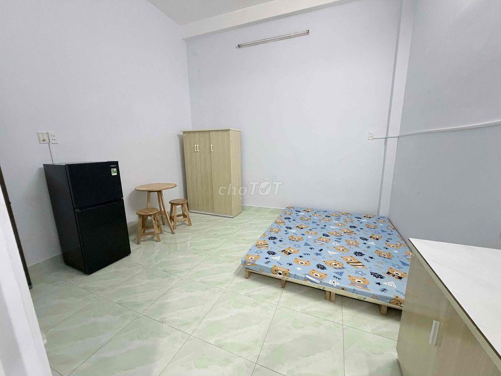 phòng full nội thất mới