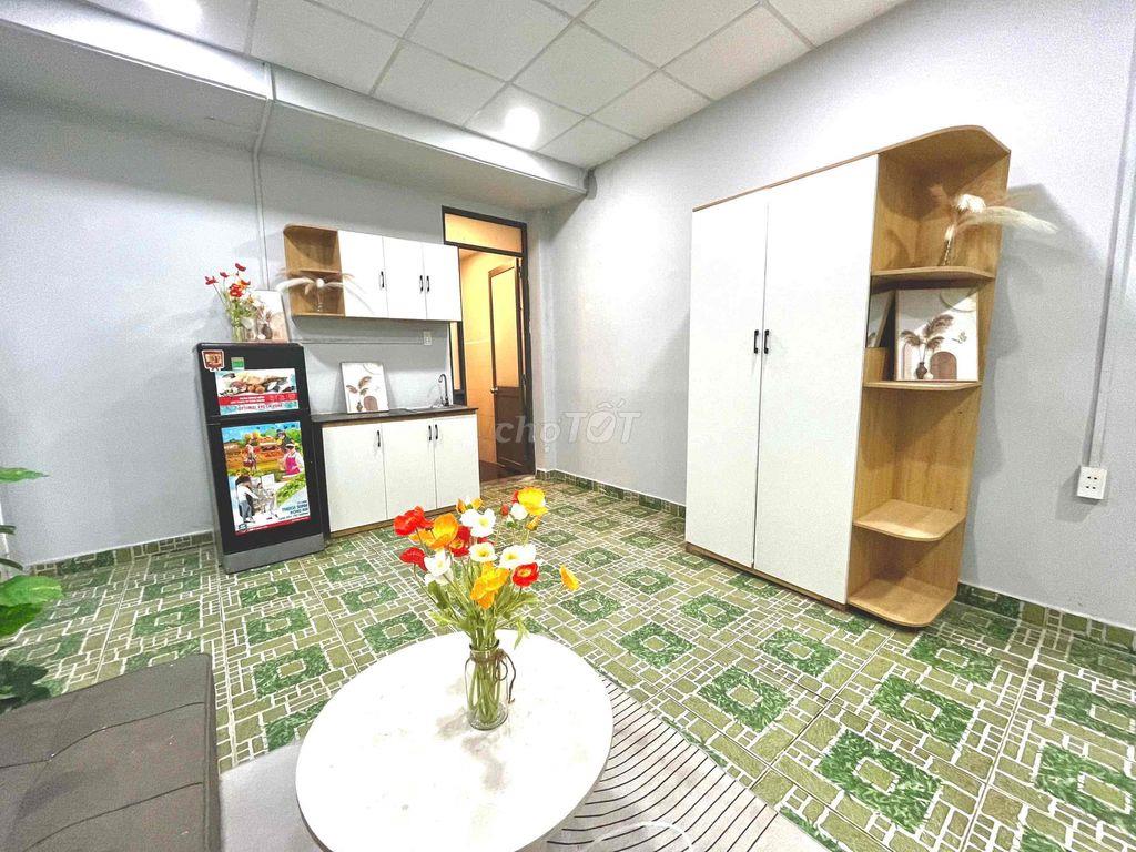 STUDIO CỬA SỔ LỚN NGAY VÒNG XOAY TRUNG SƠN