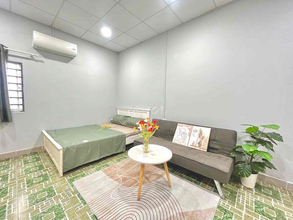 STUDIO CỬA SỔ LỚN NGAY VÒNG XOAY TRUNG SƠN