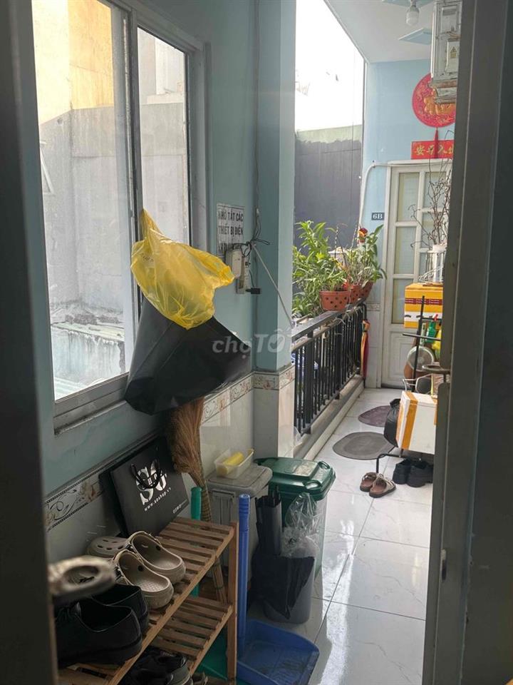 Tìm NAM ở ghép Dương Bá Trạc