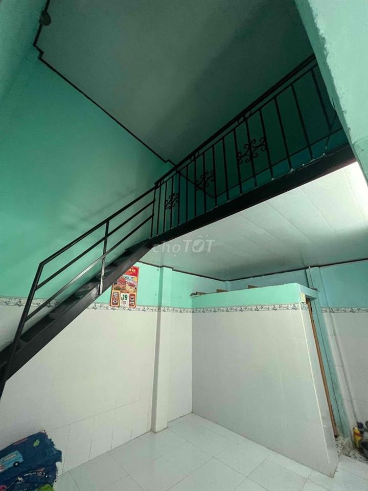 cho thuê phòng giá rẻ yên tĩnh P phú định (p14 cũ)
