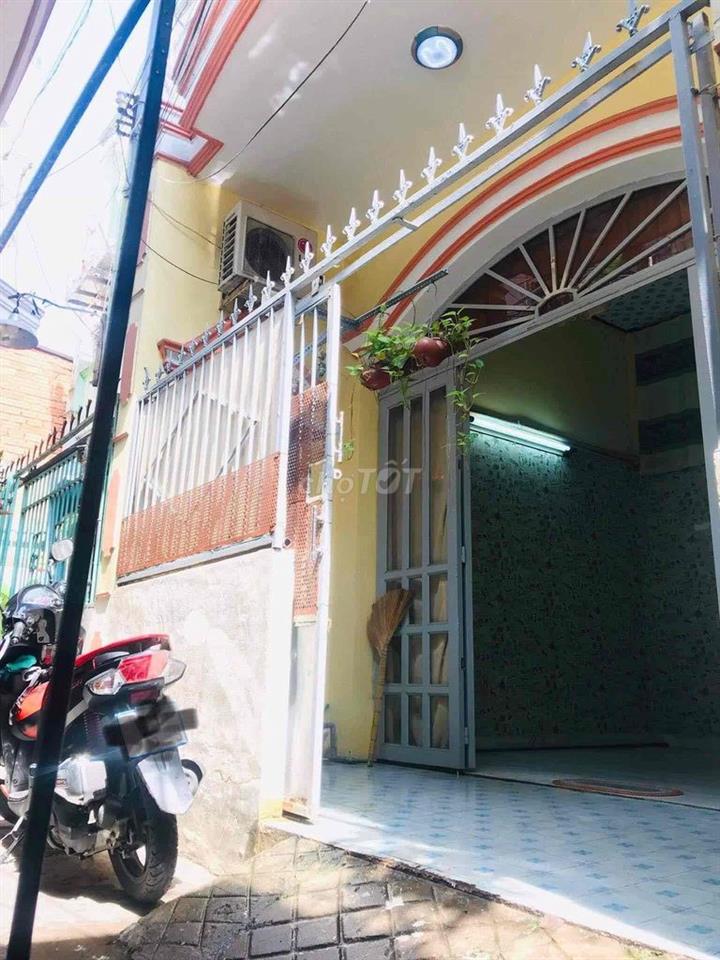 cho thuê nhà nguyên căn p15 Q8 ( phú định mới)