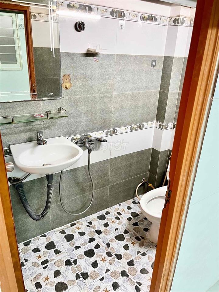 Phòng trọ mới giá rẻ Q8