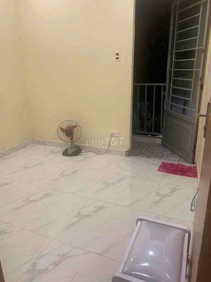 BÁN NHÀ 2PN 2WC 2 BAN CÔNG 66M2 NGAY TRUNG TÂM Q7