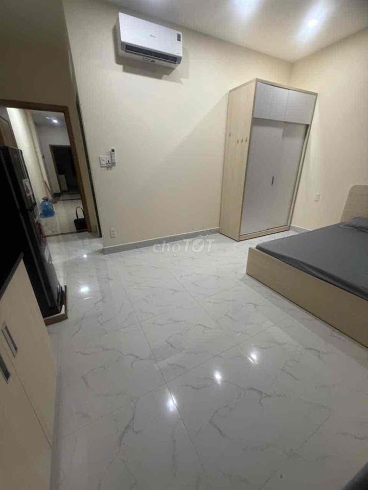 CHO THUÊ PHÒNG FULL NỘI THẤT CỬA SỔ TRUNG TÂM NHÀ BÈ