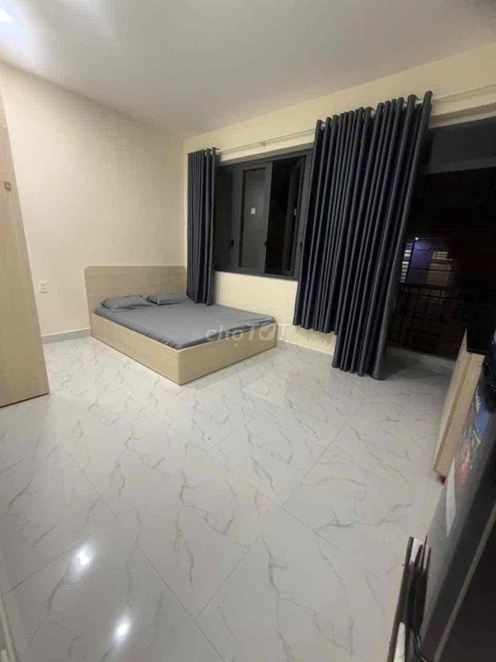 CHO THUÊ PHÒNG FULL NỘI THẤT CỬA SỔ TRUNG TÂM NHÀ BÈ