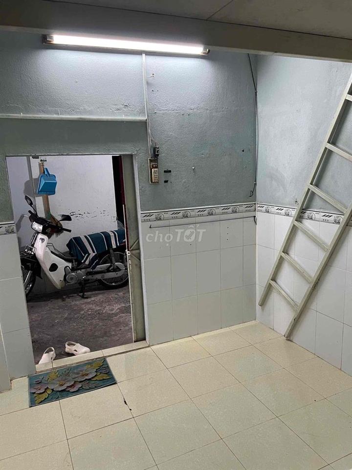 PHÒNG TRỌ 1 TRIỆU 6 TẠI PHƯỜNG PHÚ ĐỊNH QUẬN 8