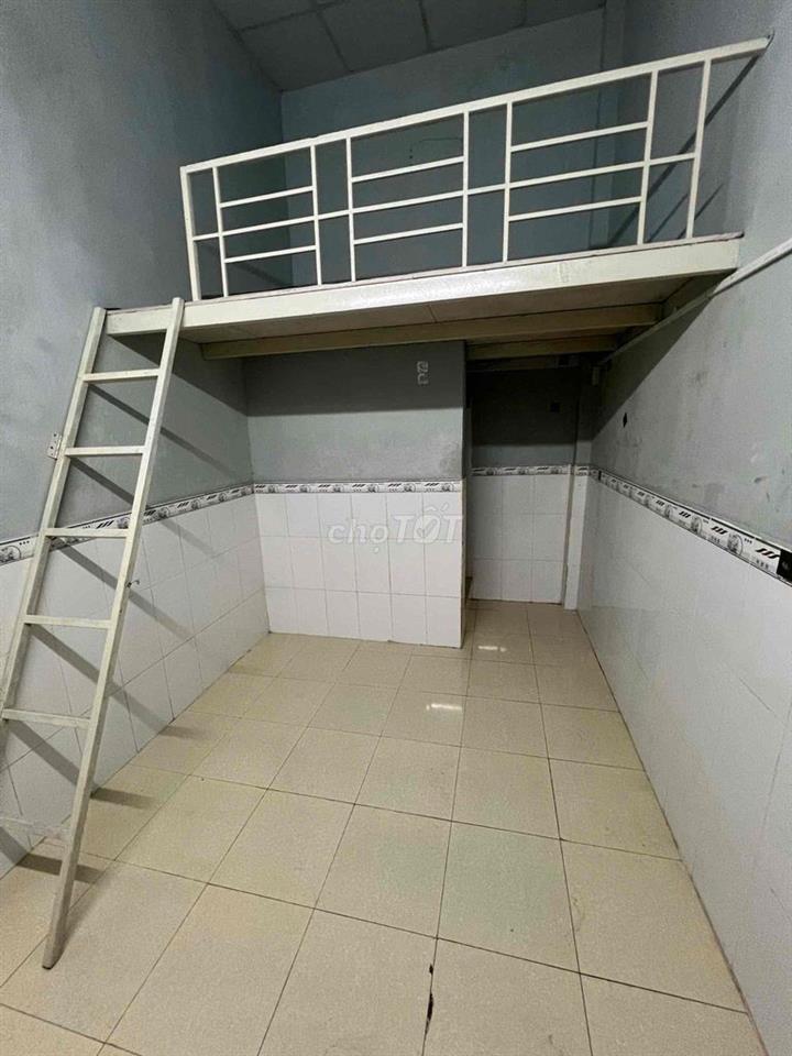 PHÒNG TRỌ 1 TRIỆU 6 TẠI PHƯỜNG PHÚ ĐỊNH QUẬN 8
