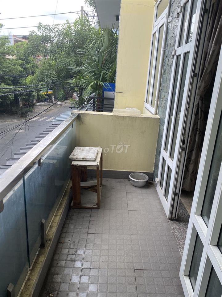 Phòng cao cấp đầy đủ tiện nghi gần trường ĐH Ngoại Thương