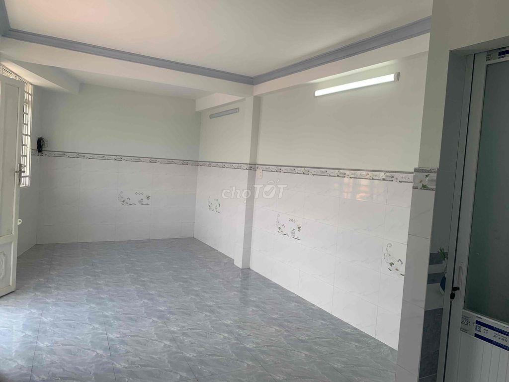 chính chủ cho thuê phòng mới xây trệt căn gốc 2 mặt tiền đường