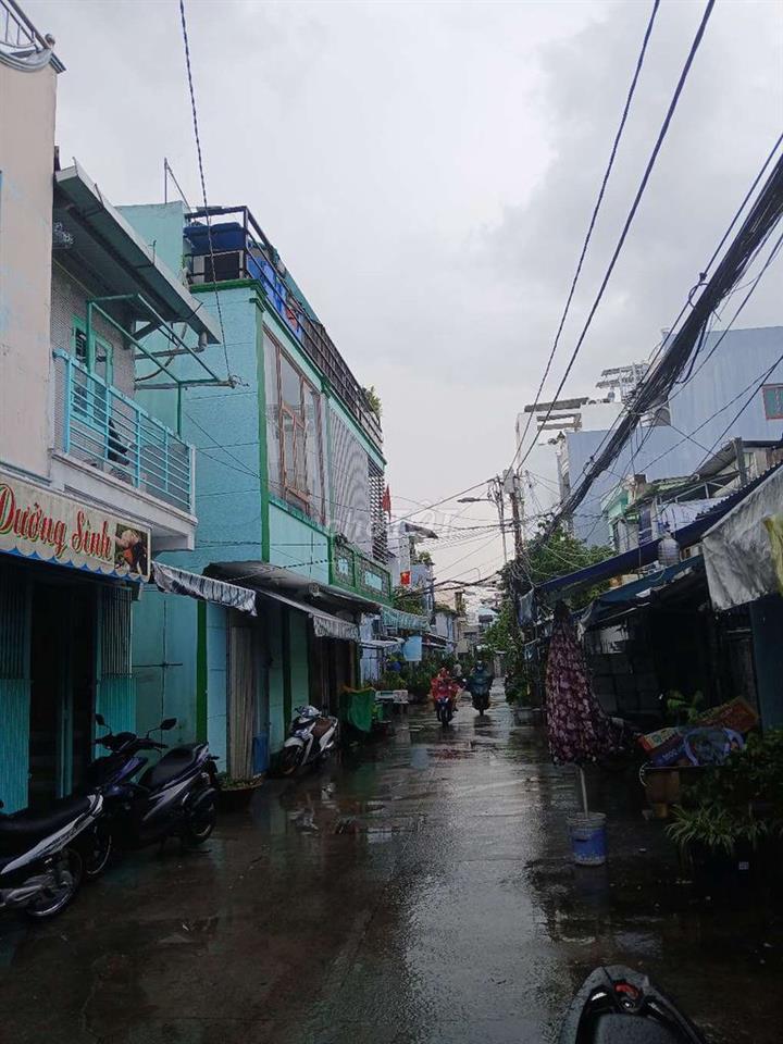 sang tiêm gội đầu