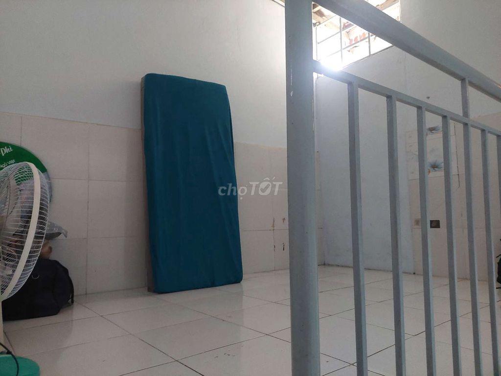 Tìm 1 bạn nữ ở ghép quận 8