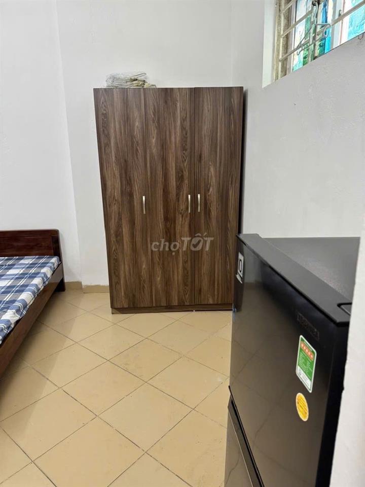 Chính chủ cho thuê phòng mới phố Đội Cấn,Ba Đình, Hà Nội