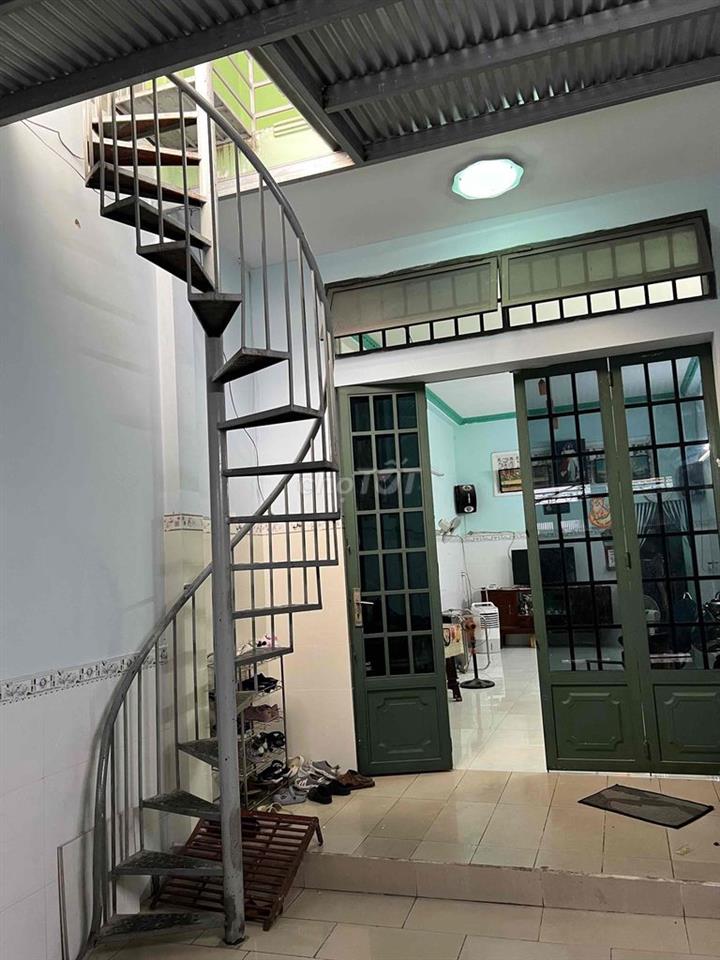 Nhà trọ đường Phạm Thế Hiển