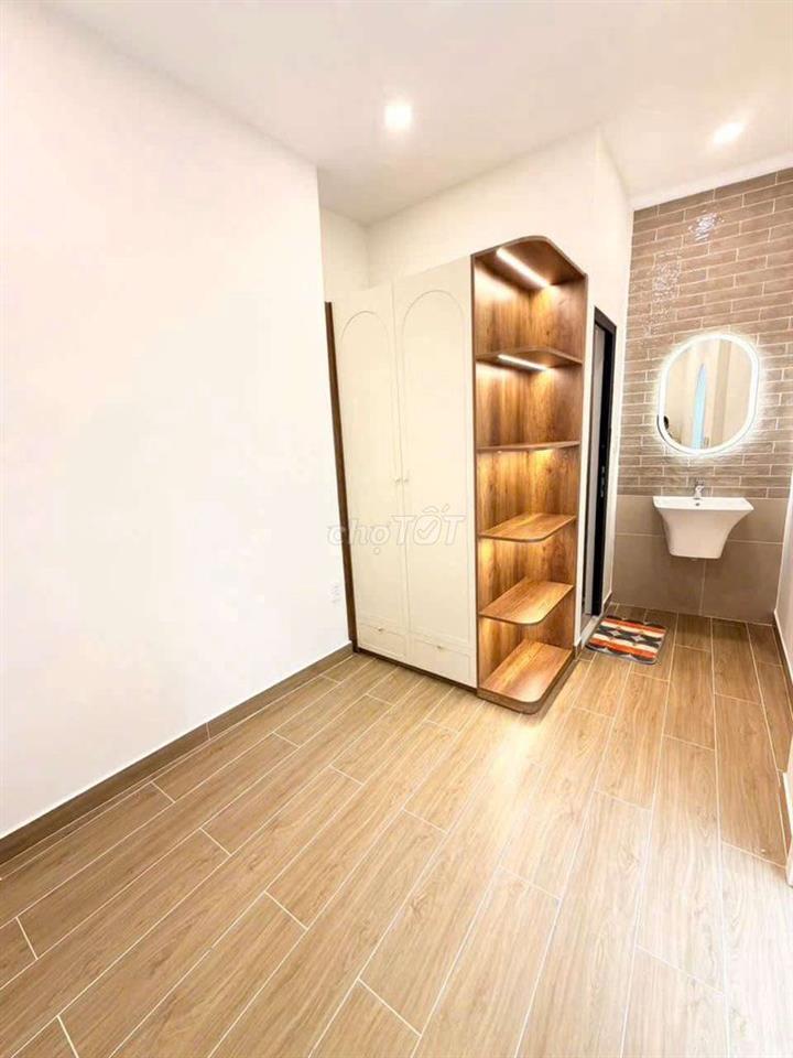 bán nhà 12/12B hoàng diệu DT 75m trệt lầu giá 4ty5