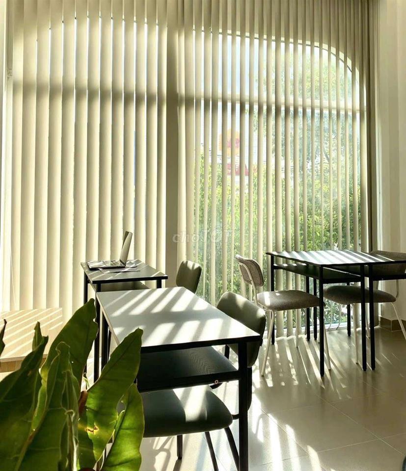cho  thuê nha mặt tiền kd 170 nguyễn văn trỗi 3 tầng 2pn giá 13tr 