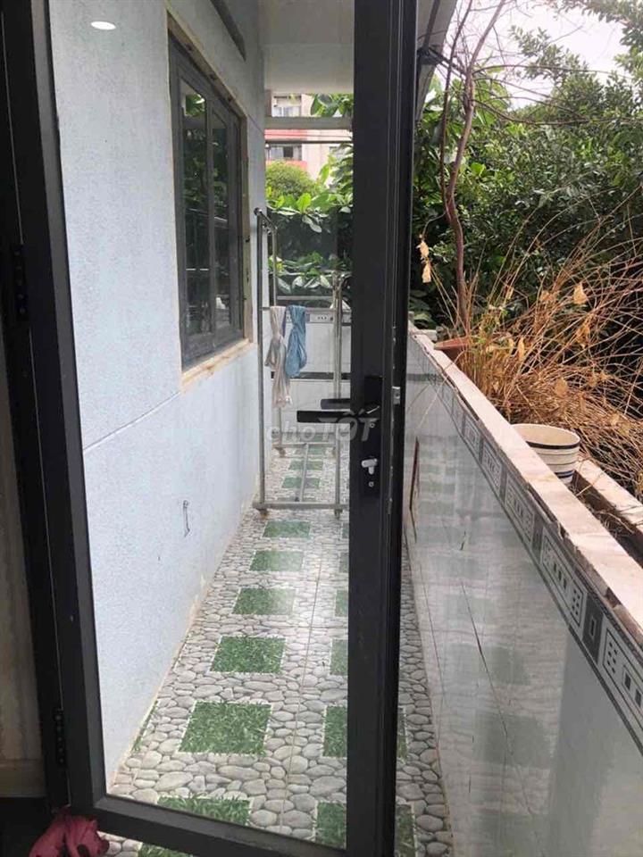 Căn góc lầu 1 chung cư Vườn Lài .DT 72m trên sổ
