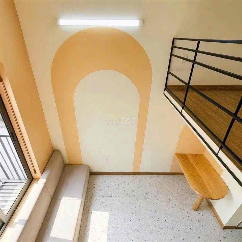 Căn Hộ Duplex Cao Cấp Gác Cao Rộng 40m2 - Ngay ĐH BKU - HUFLIT