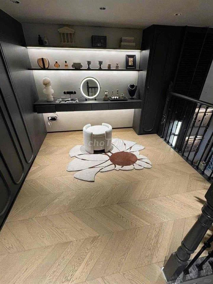 Căn Hộ Cao Cấp Rộng 50m2 - Ngay Sân Bay - Vòng Xoay Lăng Cha Cả