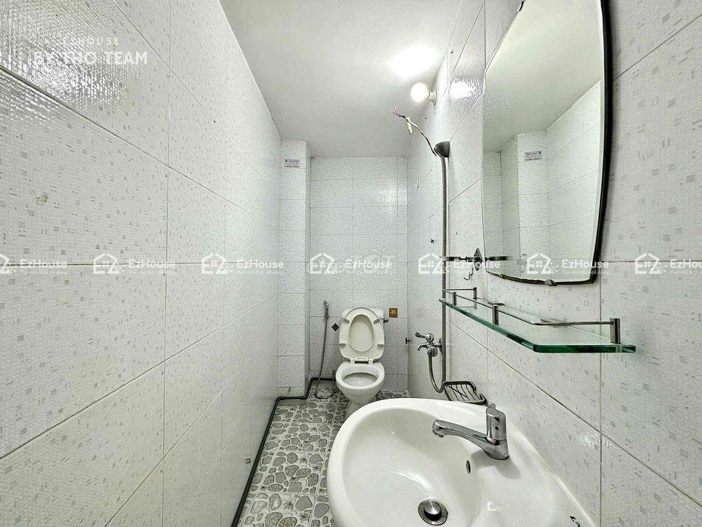 Căn Hộ Studio Cửa sổ - Ngay VAA - VHU - HUFLIT - GREENWICH