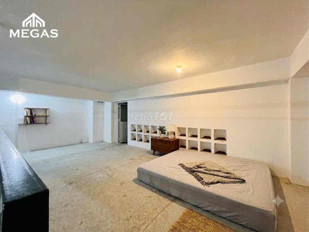 Căn Hộ Duplex Rộng 35m2 Ngay ĐH VHU - HUFLIT - Âu Cơ