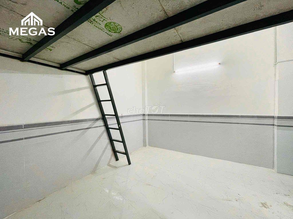 Căn Hộ Duplex Rộng 35m2 Ngay ĐH VHU - HUFLIT - Âu Cơ