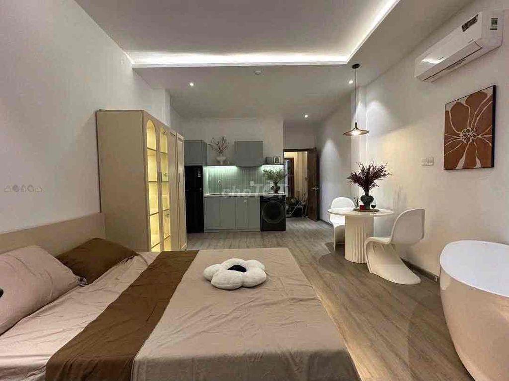 Căn Hộ Studio Ban Công Cao Cấp - Ngay Etown Cộng Hoà