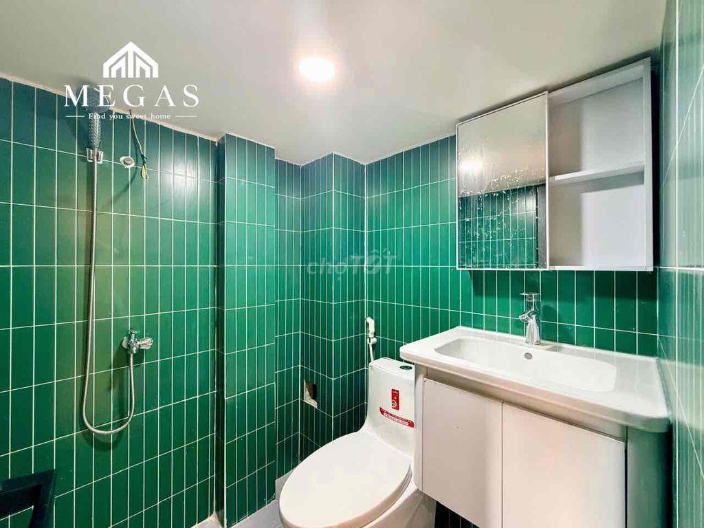 Căn Hộ Duplex Ban Công Rộng 35m2 - Ngay Etown Cộng Hoà - Trường Chin