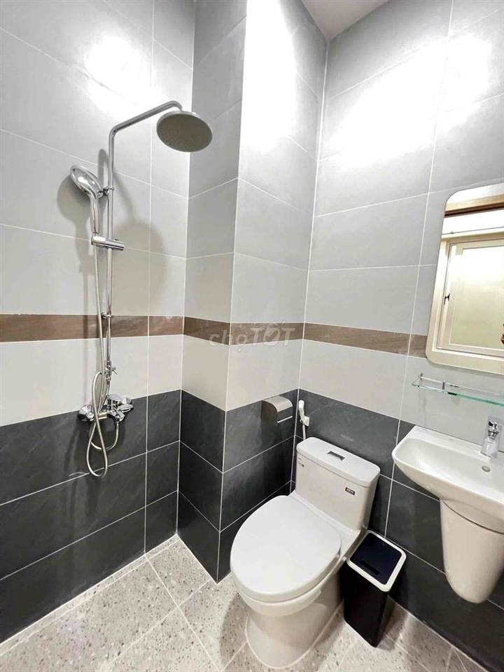 CĂN HỘ ĐẦY ĐỦ TIỆN NGHI - NGAY SÂN BAY gần PHỔ QUANG