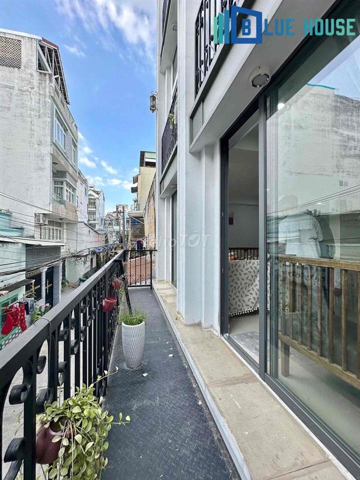 CHUNG CƯ MINI - STUDIO BAN CÔNG 40m2 - FULL NT ngay CỘNG HOÀ ETOWN