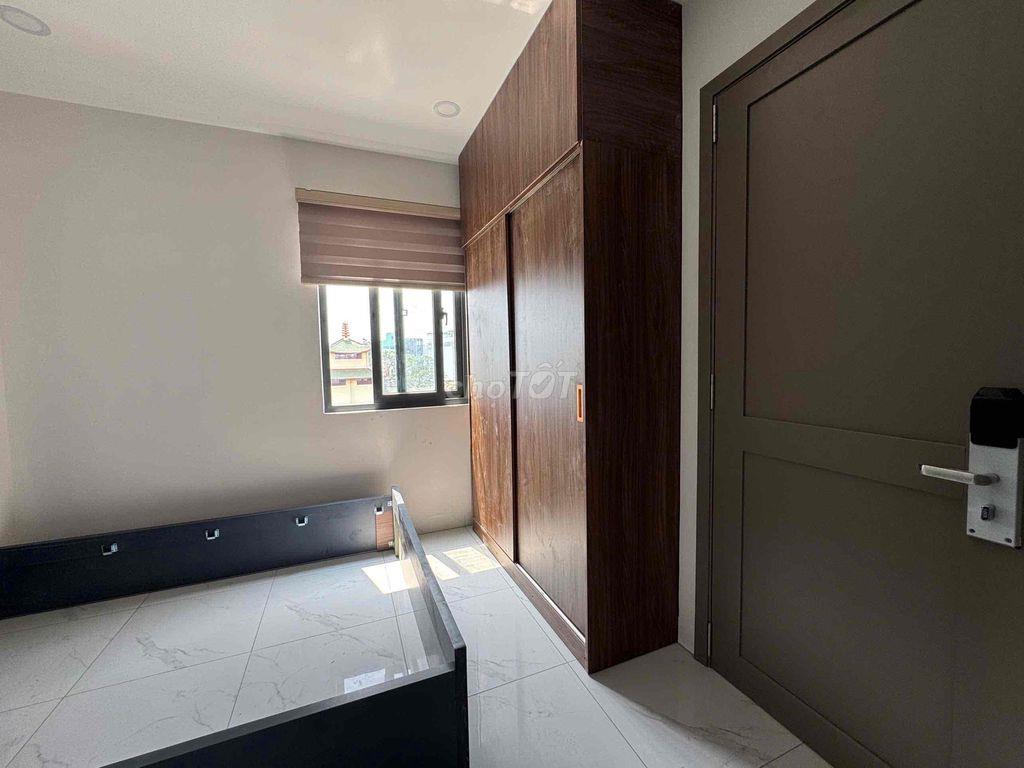 PASS LẠI PHÒNG - STUDIO TRỆT SÂN VƯỜN ngay ĐẦM SEN - THANG MÁY, HẦM XE