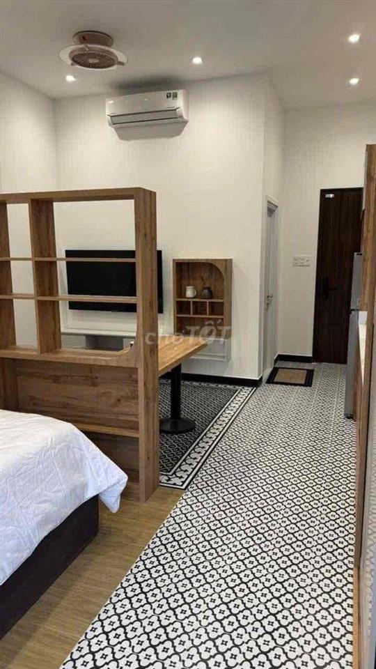 Căn Hộ Tách bếp Rộng 35m2 ngay Etown Cộng Hoà - Khu K300 - Nhà Ga T3