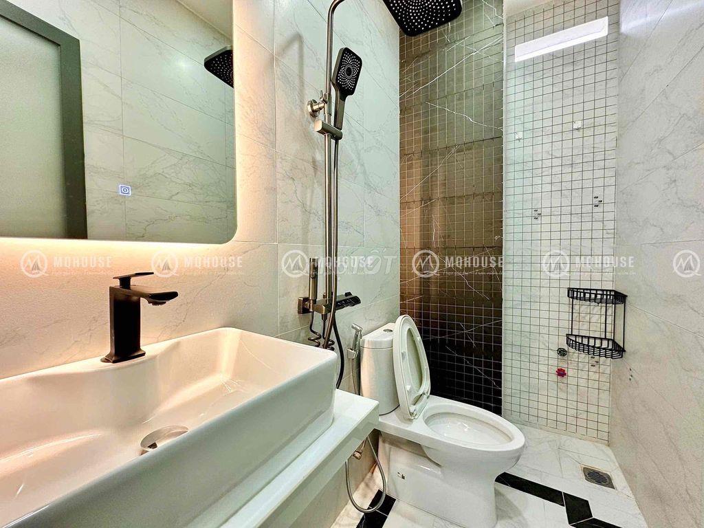 Căn Hộ 2PN/2WC/1PK Luxury Ngay Lạc Long Quân - Âu Cơ - Lý Thường Kiệt