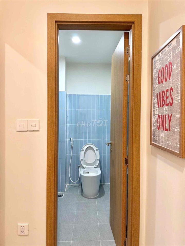 Cho Thuê Căn Hộ 1PN Ban Công Ngay Lý Thường Kiệt - Lạc Long Quân