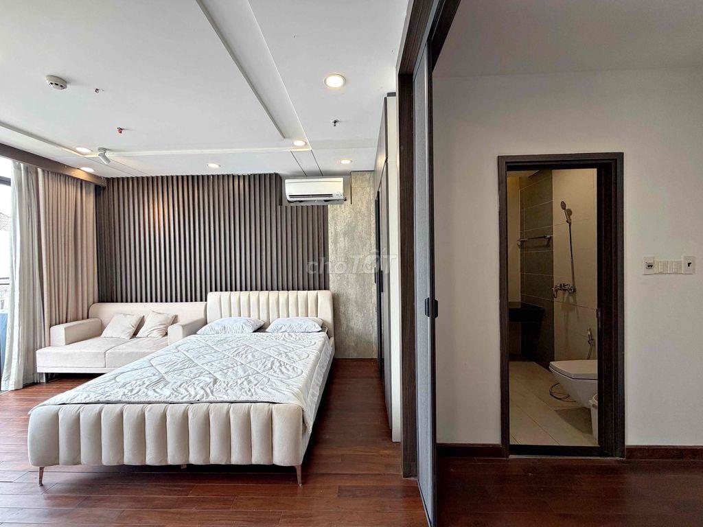 Phòng Luxury Tách Bếp, Ban Công Ngay Sân Bay - Bạch Đằng - Hồng Hà