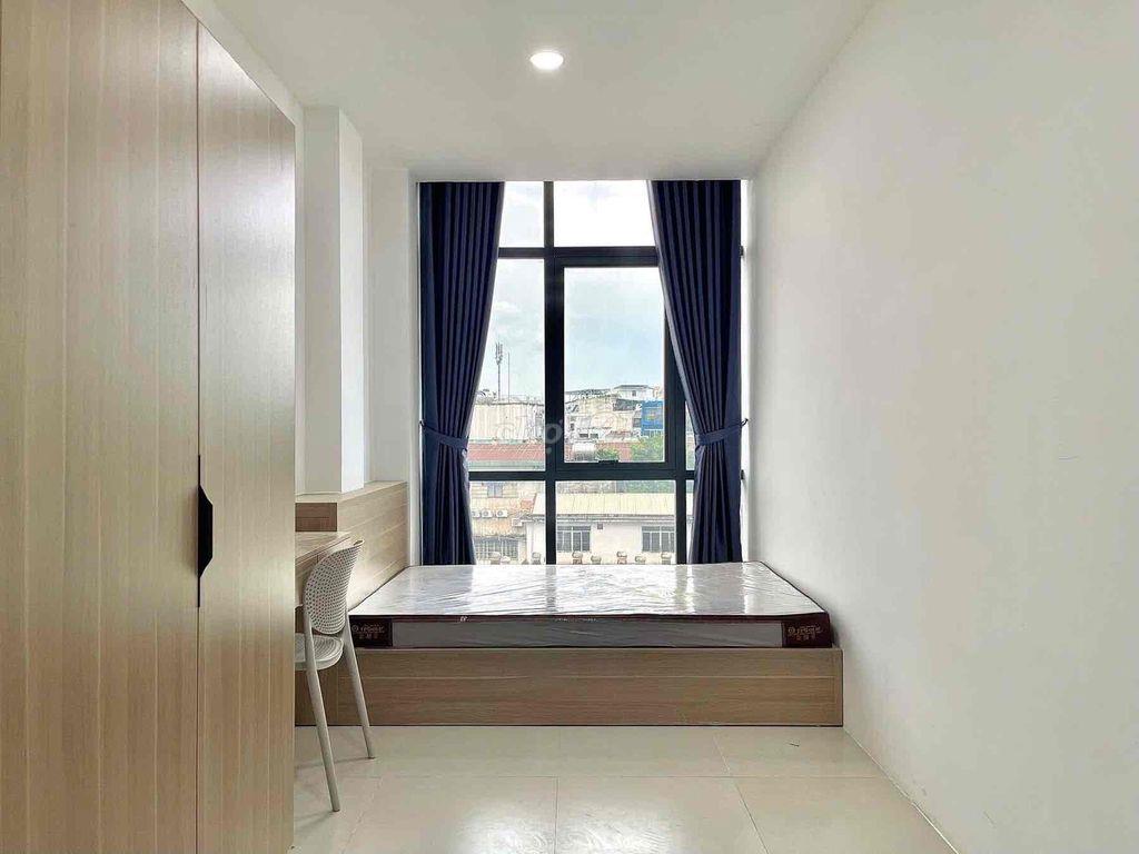 Phòng 2PN Cửa Sổ View Thành Phố Ngay Nguyễn Thái Bình - Cộng Hoà