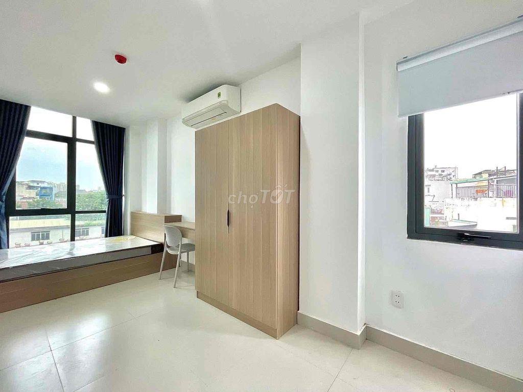 Phòng 2PN Cửa Sổ View Thành Phố Ngay Nguyễn Thái Bình - Cộng Hoà