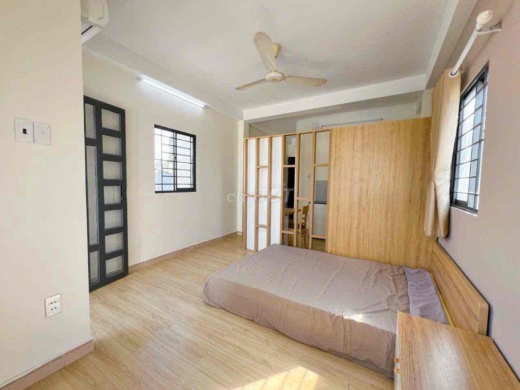 STUDIO BAN CÔNG FULL NỘI THẤT - GIÁ TỐT NGAY NGÃ TƯ BẢY HIỀN