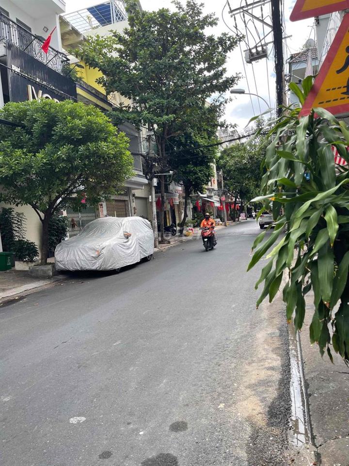 mặt bàng kinh doanh ngay trung tâm bàu các