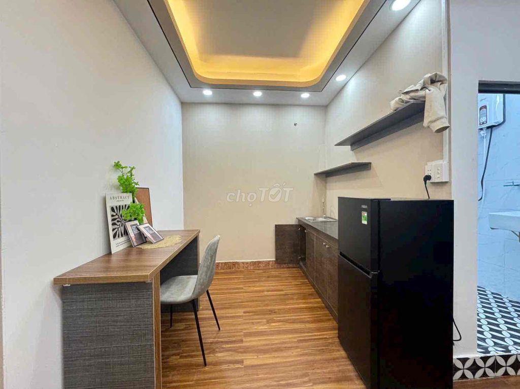CHO THUÊ CHDV 2PN tách bếp giá 9.999.999 tại Gò công Quận 5
