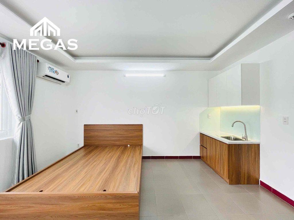 Căn hộ 40m2 ban công full nội thất khu vực: Âu Cơ - Lạc Long Quân.