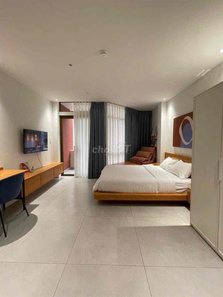 Căn hộ 50m2 Full nội thất như hình khu vực: Vạn Hạnh Mall - ĐH Y Dược.