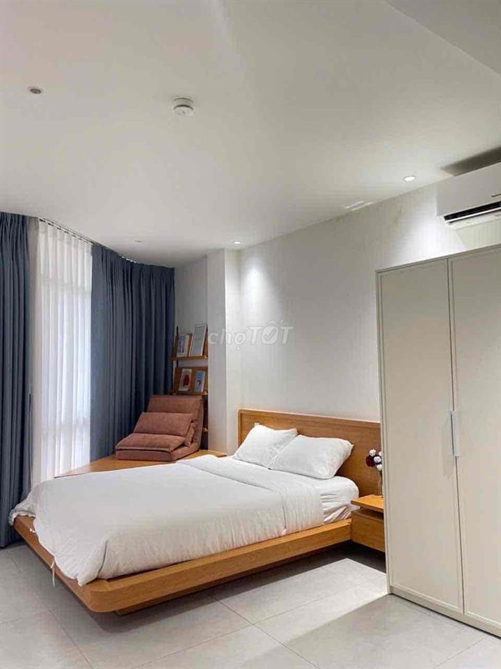 Căn hộ 50m2 Full nội thất như hình khu vực: Vạn Hạnh Mall - ĐH Y Dược.