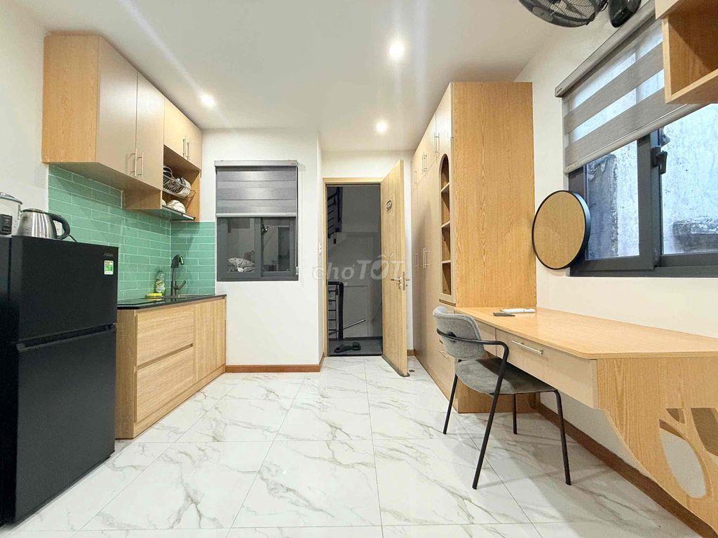 Căn hộ Full nội thất từ A-Z 50m2 khu vực: Gần Vạn Hạnh Mall – ĐH Y.