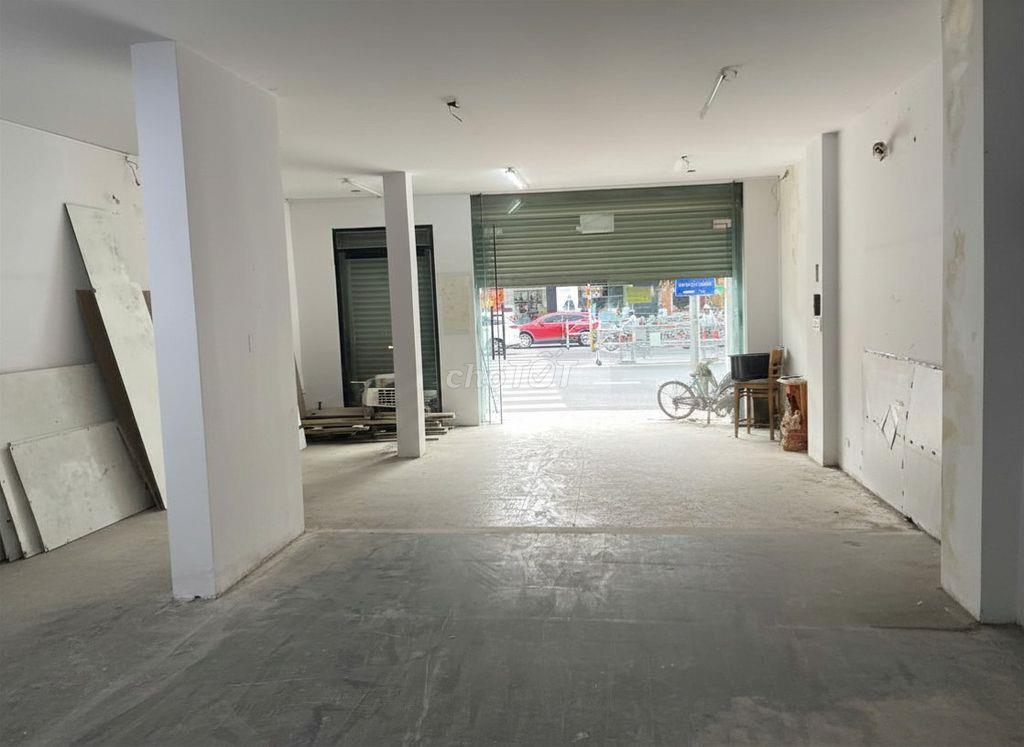 Cho thuê mặt bằng MT 600 Cộng Hòa, Tân Bình, 81m², giá 28 triệu/tháng